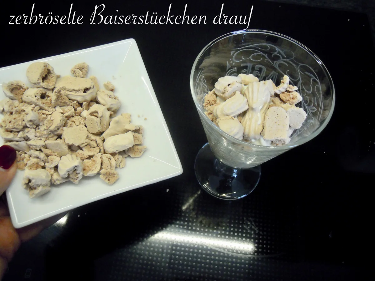 Rezept: Kaffee Dessert Creme mit Baiserstückchen Bild Nr. 8 Kaffee Dessert Creme mit Baiserstückchen - Rezept - Bild Nr. 8