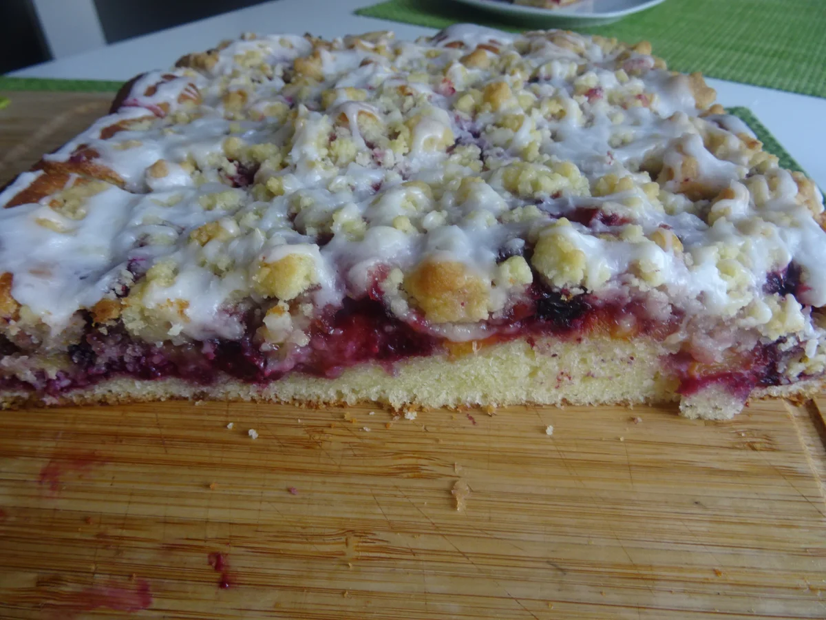 Streuselkuchen mit Pflaumen und Marzipan - Rezept - Bild Nr. 8