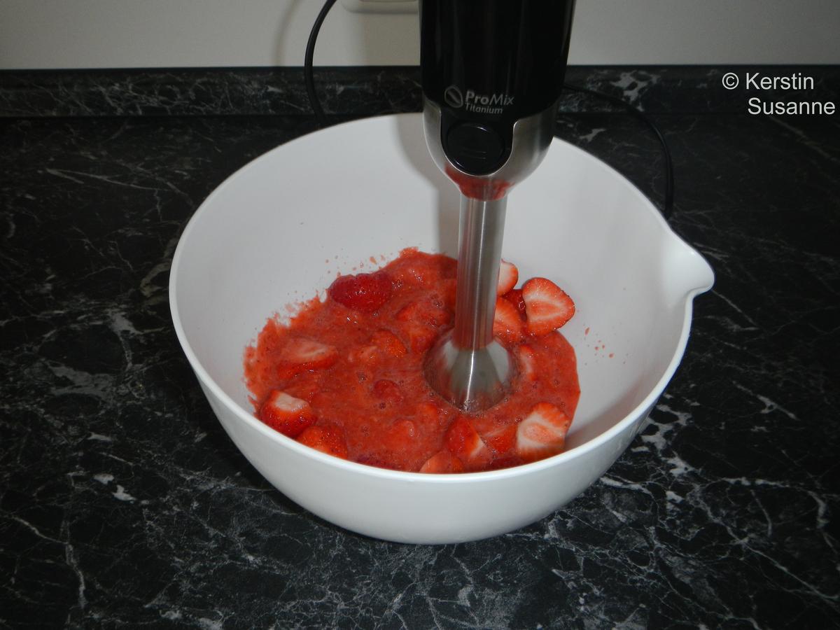 Erdbeer-Sahne-Torte - Rezept - Bild Nr. 10918