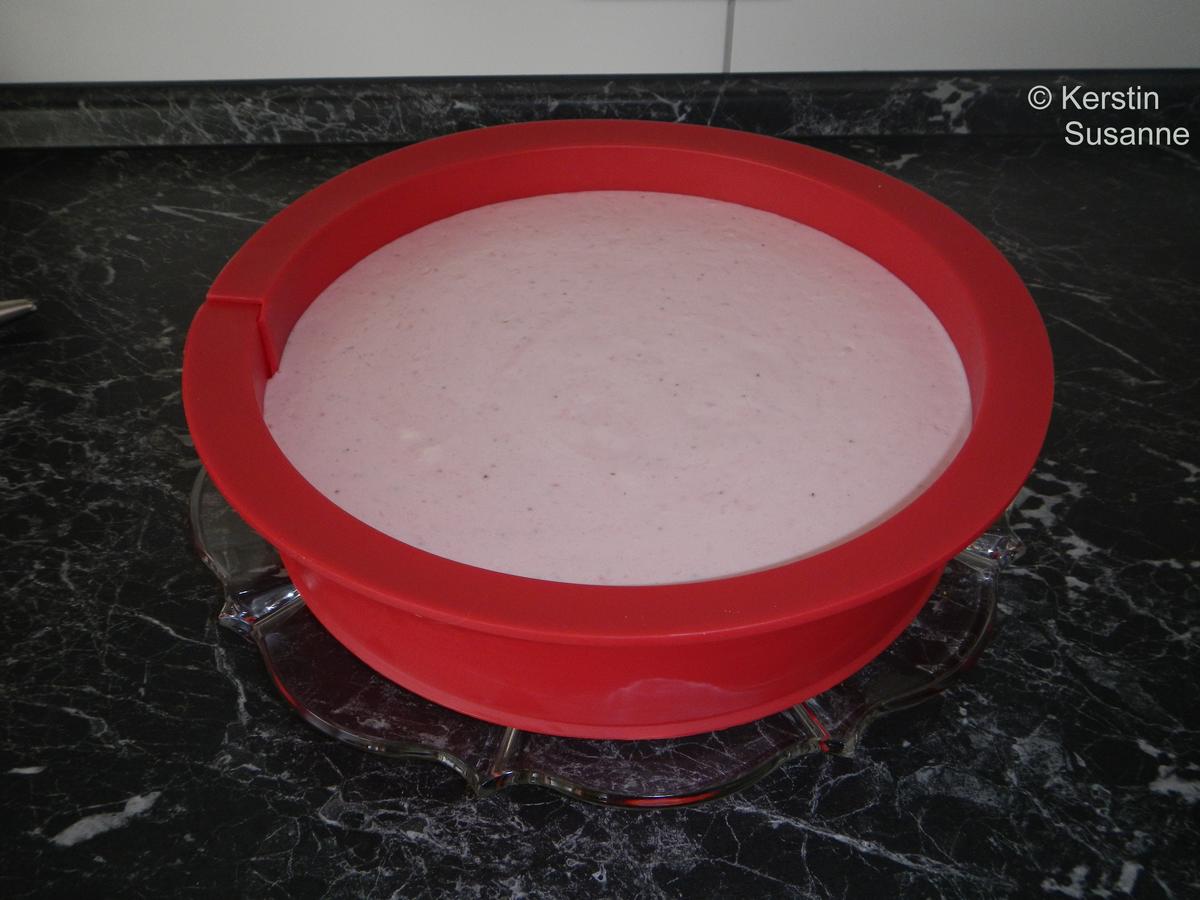 Erdbeer-Sahne-Torte - Rezept - Bild Nr. 10920