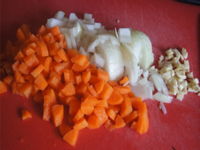 Scharfe Bolognese mit Spaghetti - Rezept - Bild Nr. 3