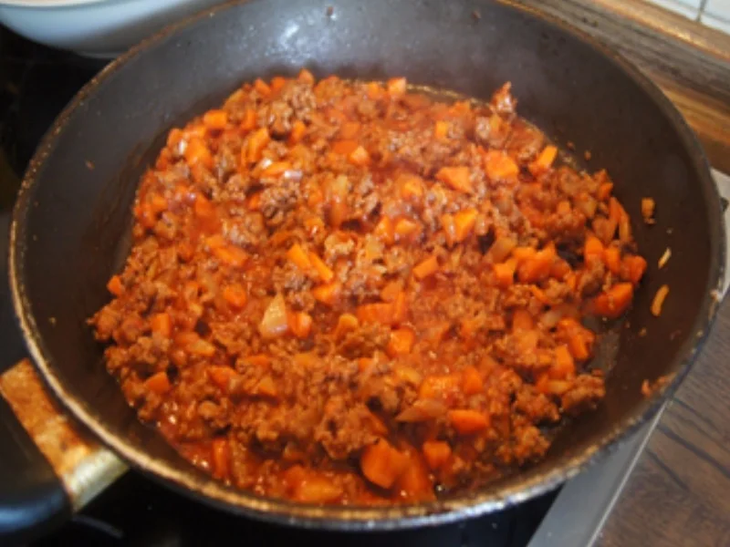 Scharfe Bolognese mit Spaghetti - Rezept - Bild Nr. 10