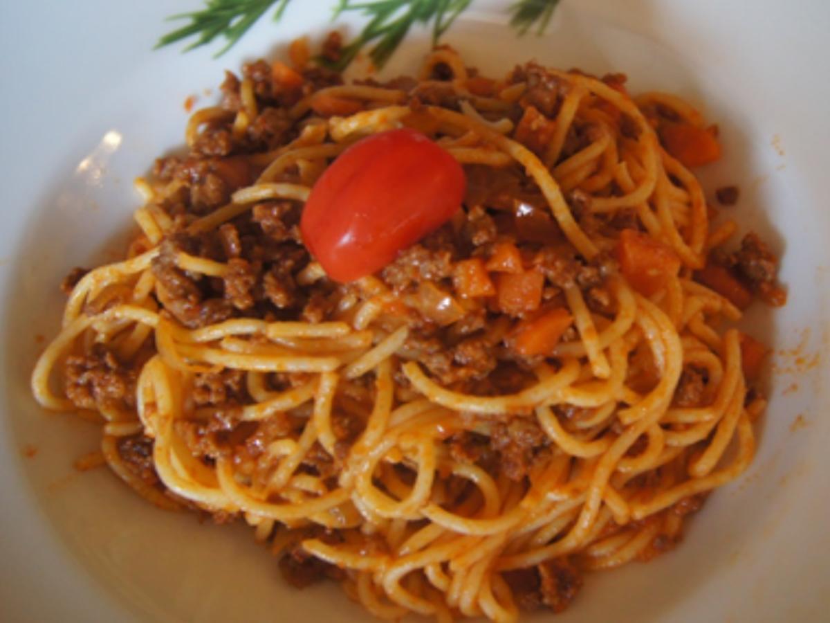Scharfe Bolognese mit Spaghetti - Rezept - Bild Nr. 16
