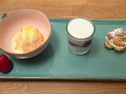 Salz-Karamell-Eis mit Windbeuteln und Quarkspeise - Rezept - Bild Nr. 2