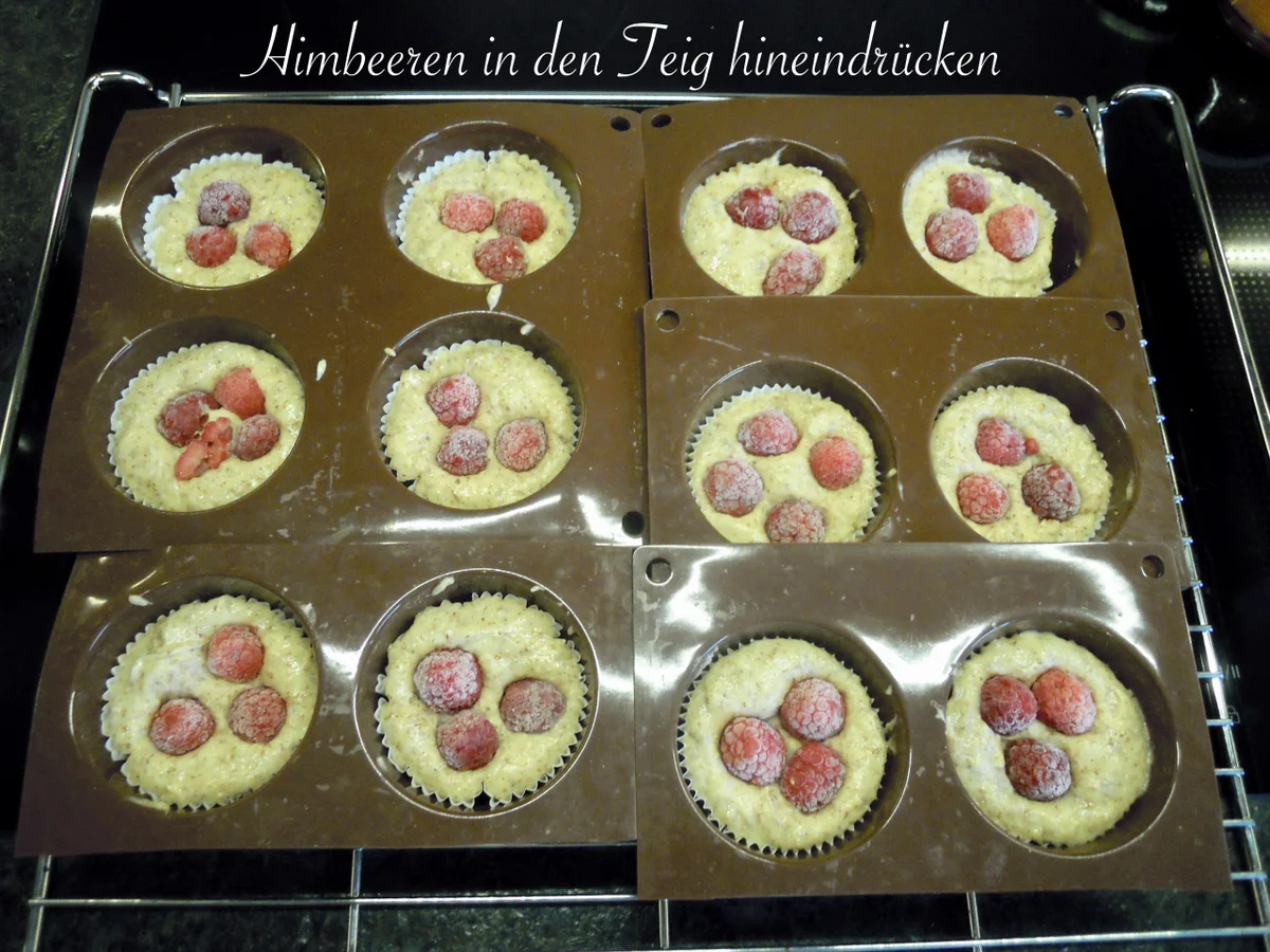 Himbeer Friands - luftig leicht zergehen sie auf der Zunge - Rezept - Bild Nr. 9