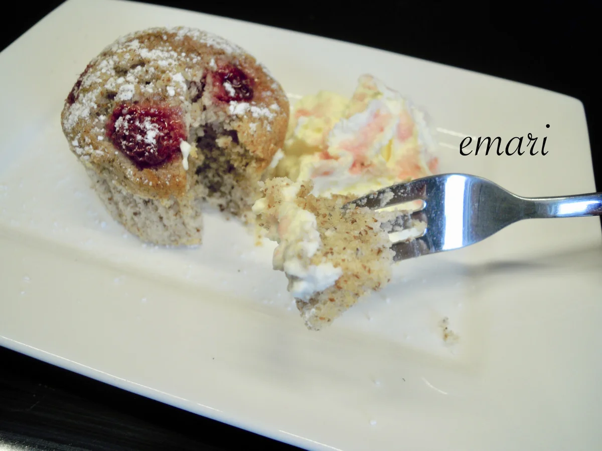 Himbeer Friands - luftig leicht zergehen sie auf der Zunge - Rezept - Bild Nr. 12