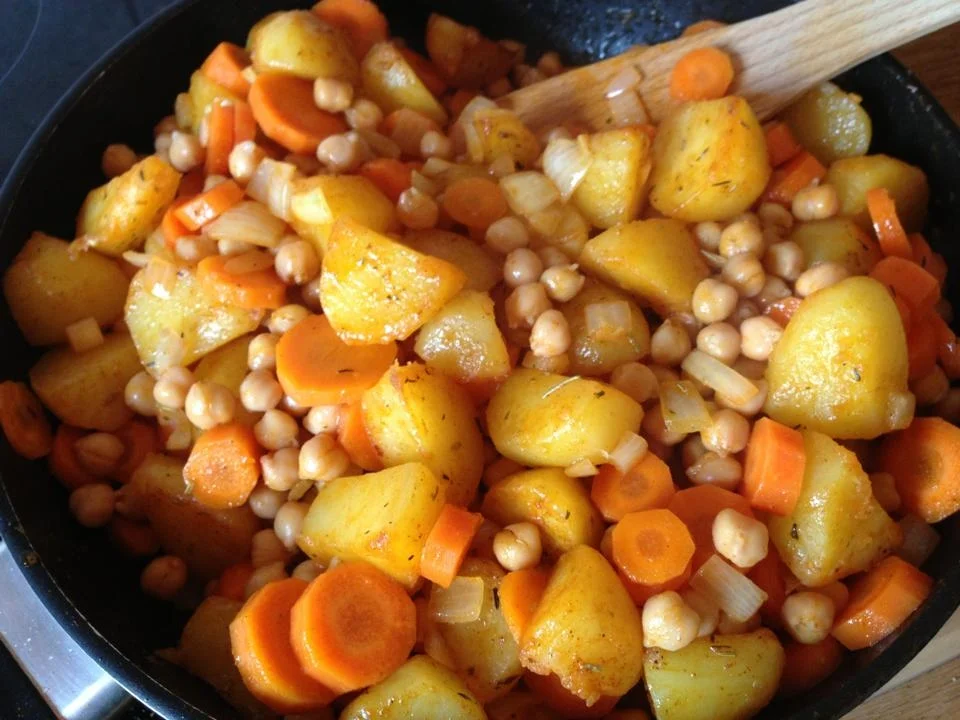 Kartoffel-Kichererbsen-Möhrenpfanne - Rezept - Bild Nr. 3