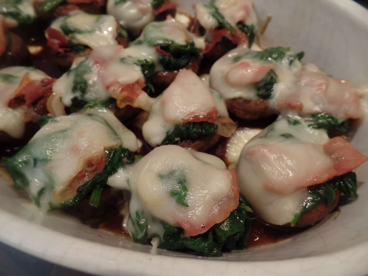 Gefüllte Champignons - Rezept - Bild Nr. 10937