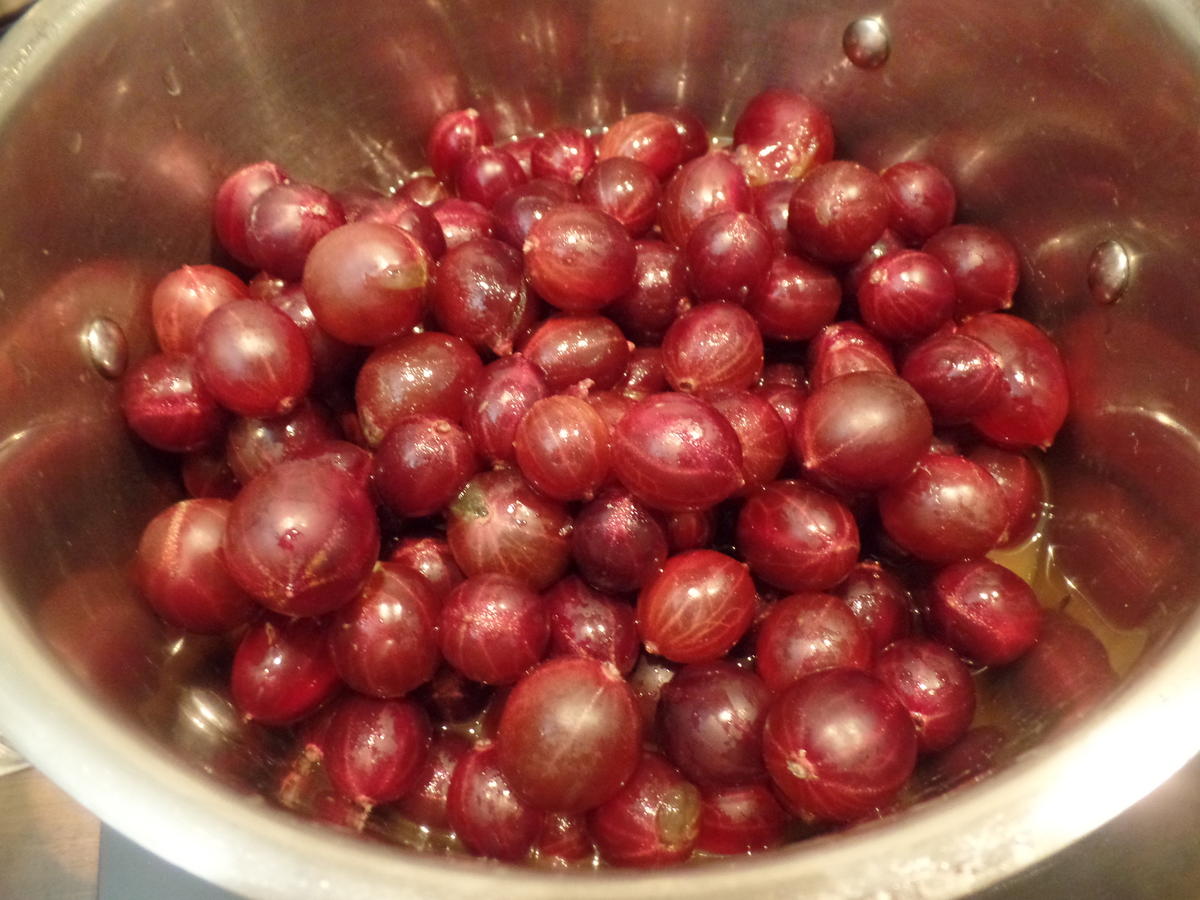 Rote Stachelbeer-Marmelade - Rezept mit Bild - kochbar.de