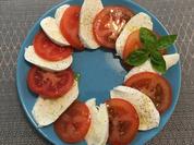 Tomate-Mozzarella-Teller - Rezept - Bild Nr. 2