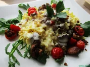 Nudeln mit Käse-Soße und Hack auf Rucola - Rezept - Bild Nr. 2