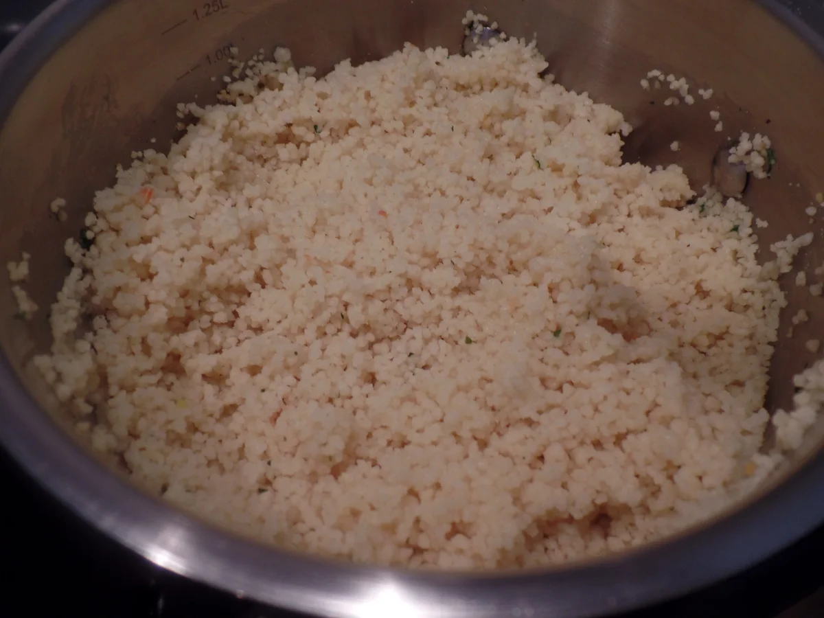 Rezept: Gemüse-Tajine mit Aprikosen und Couscous Bild Nr. 10969 Gemüse-Tajine mit Aprikosen und Couscous - Rezept - Bild Nr. 10969