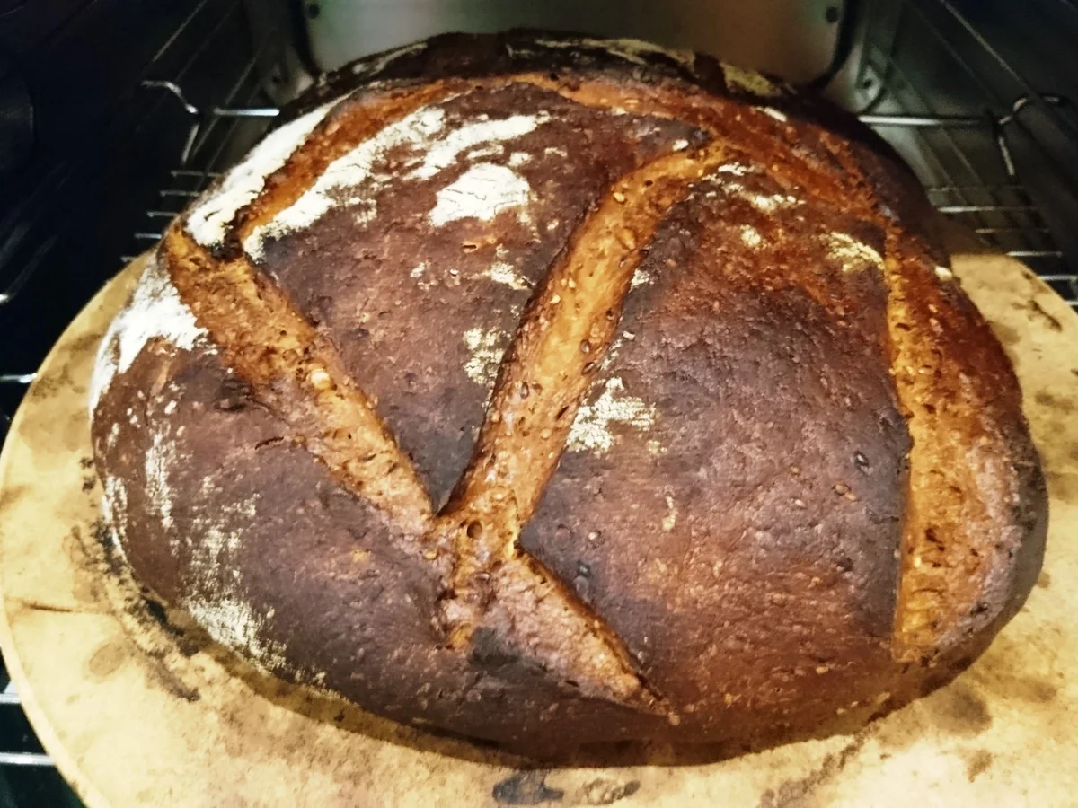 Rezept: Dreikornsauerteigbrot Bild Nr. 5 Dreikornsauerteigbrot - Rezept - Bild Nr. 5