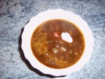 Scharfe Gulaschsuppe - Rezept