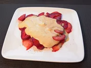 Eierlikör-Parfait auf Erdbeer-Carpaccio - Rezept - Bild Nr. 2