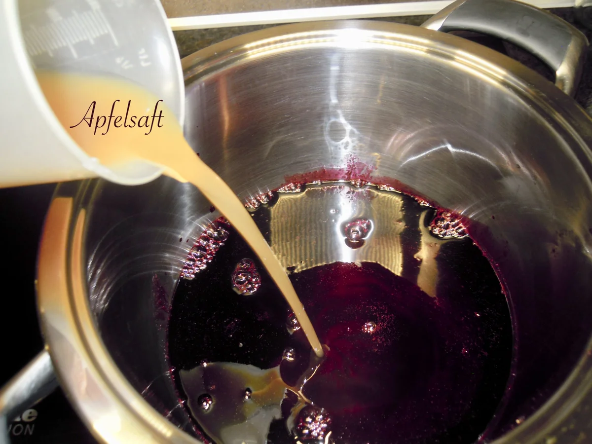 Rezept: Aronia Marmelade und Aronia Sirup Bild Nr. 38 Aronia Marmelade und Aronia Sirup - Rezept - Bild Nr. 38