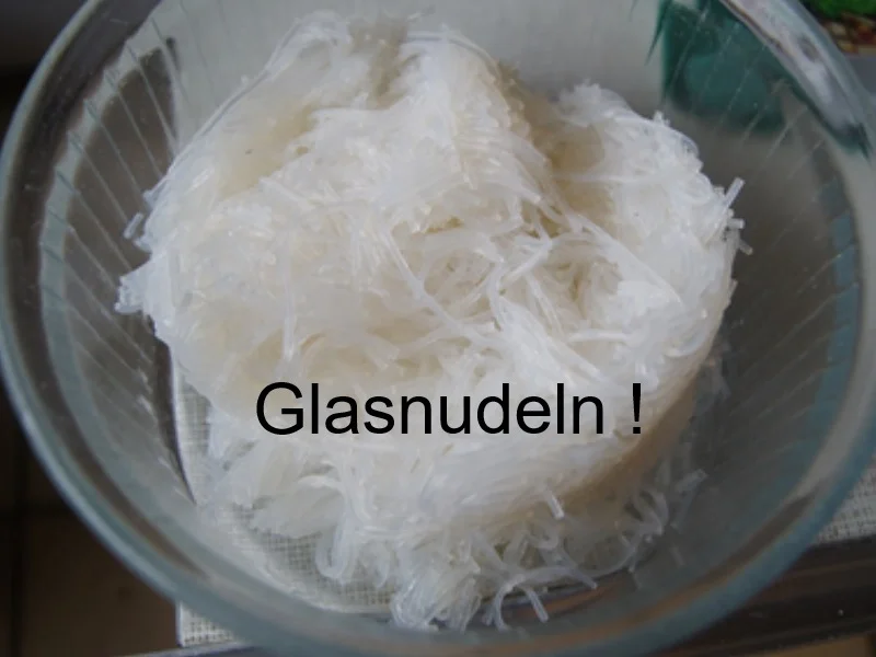 Feurige Suppe mit Einlagenmix - Rezept - Bild Nr. 5