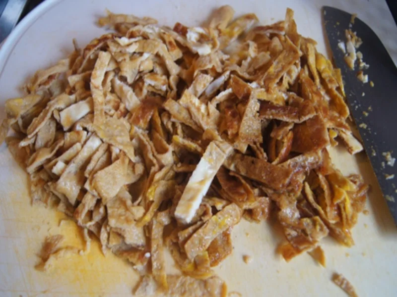 Feurige Suppe mit Einlagenmix - Rezept - Bild Nr. 18