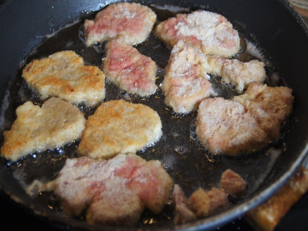 Schweinefiletschnitzelchen mit Honig-Möhren-Sticks und Süßkartoffel-Kartoffel-Stampf - Rezept - Bild Nr. 8