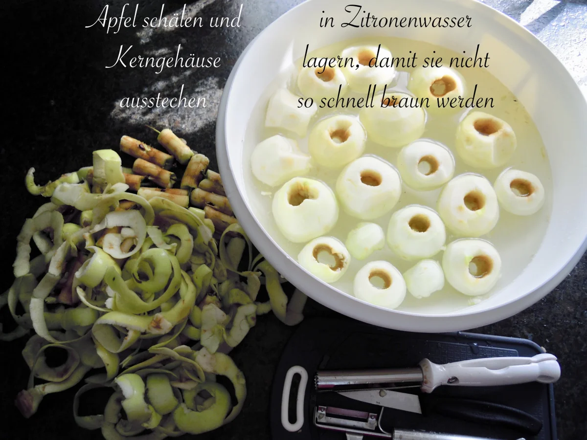 Rezept: rote Pudding Äpfelchen Bild Nr. 3 rote Pudding Äpfelchen - Rezept - Bild Nr. 3