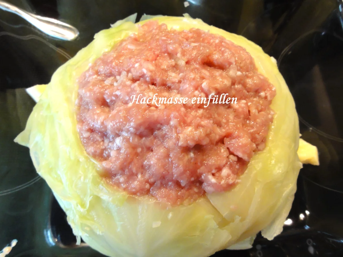 Gemüse:   JAROMAKOHL mit Hackfüllung + Käsesauce - Rezept - Bild Nr. 10