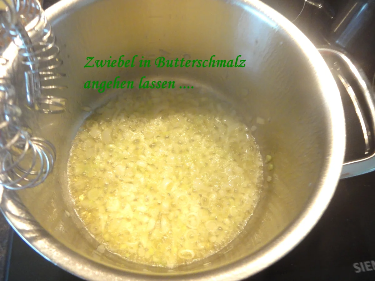 Gemüse:   JAROMAKOHL mit Hackfüllung + Käsesauce - Rezept - Bild Nr. 12