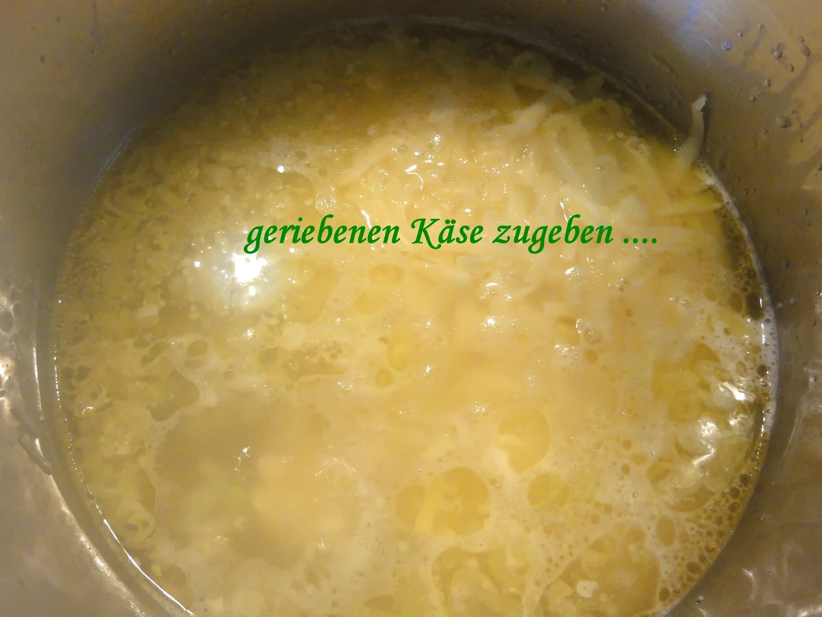Gemüse:   JAROMAKOHL mit Hackfüllung + Käsesauce - Rezept - Bild Nr. 13