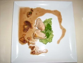 Perlhuhn auf Balsamicosoße, Stampfkartoffeln an Feigen und Pfifferlingen - Rezept