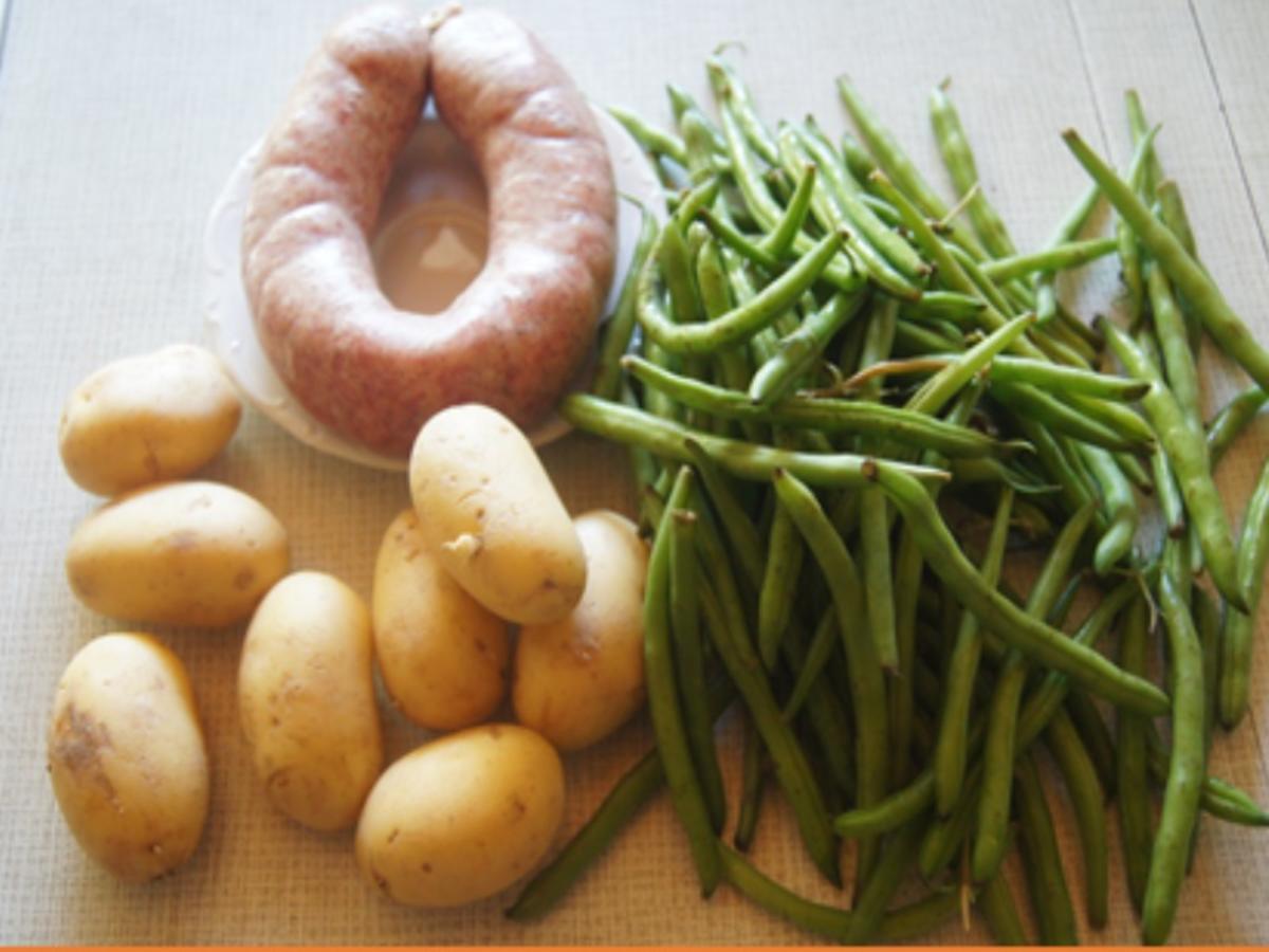 Schwartenwurst mit Buschbohnen und Kartoffeln - Rezept - Bild Nr. 3