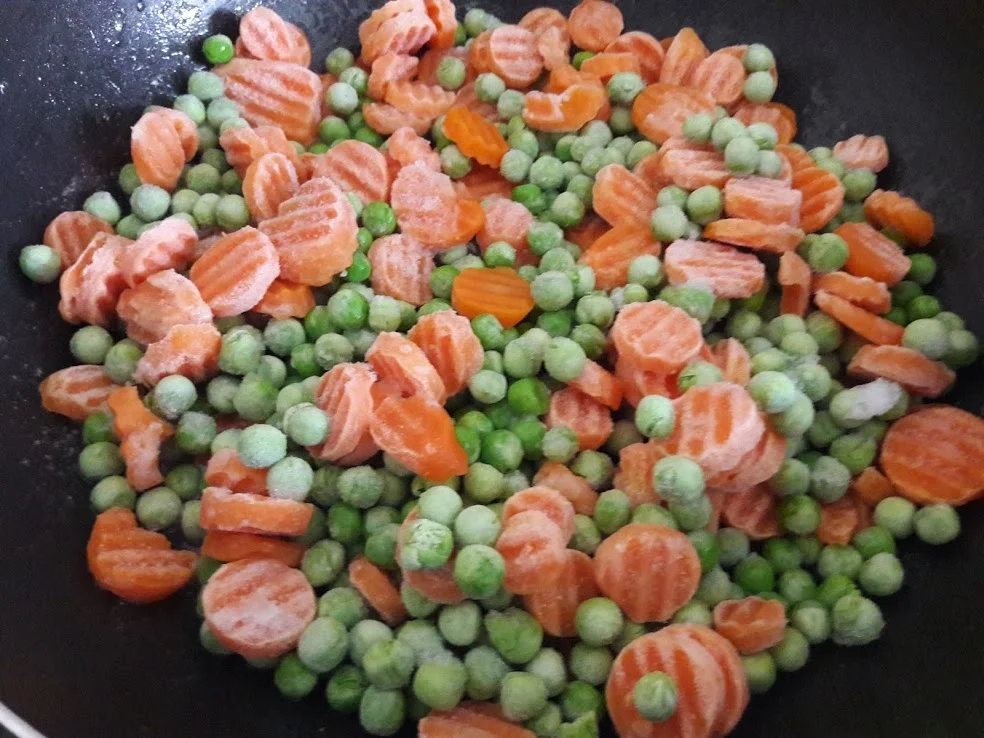 Paprika mit Gemüse-Reis-Füllung - Rezept - Bild Nr. 9