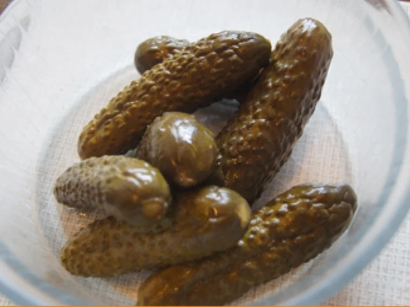 Sülze mit herzhaften Bratkartoffeln, Gewürzgurken und Rote Bete Salat - Rezept - Bild Nr. 27