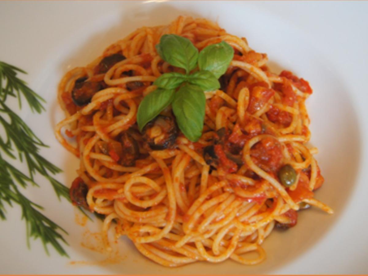 Spaghetti Puttanesca - Rezept - Bild Nr. 15