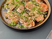 Lachstückchen in warmen Öl - Rezept - Bild Nr. 2