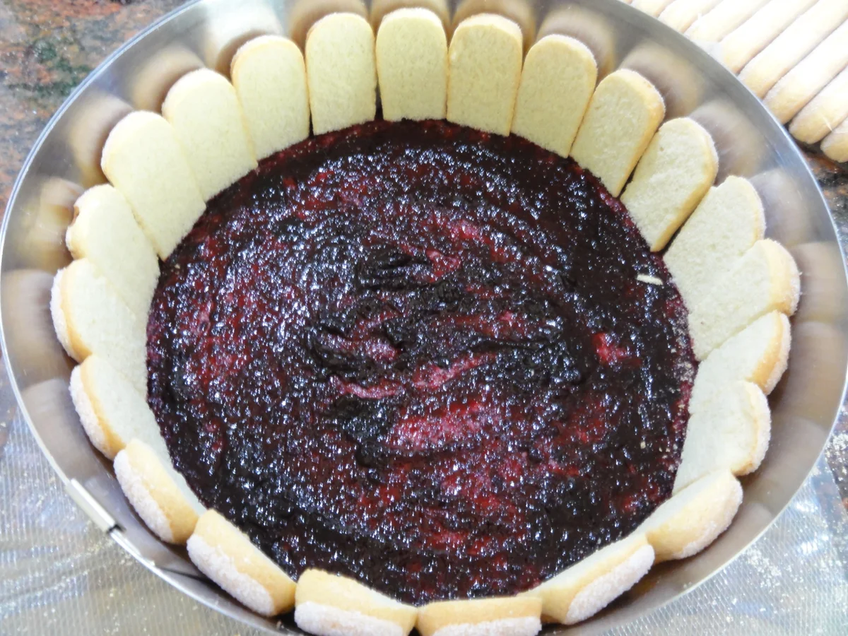 Biskuit:   JOGHURT ~ BUTTERMILCH ~ TORTE - Rezept - Bild Nr. 6