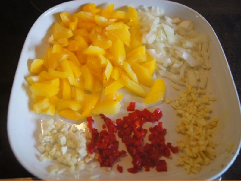 Rotes Thai-Curry mit Mie-Nudeln - Rezept - Bild Nr. 11