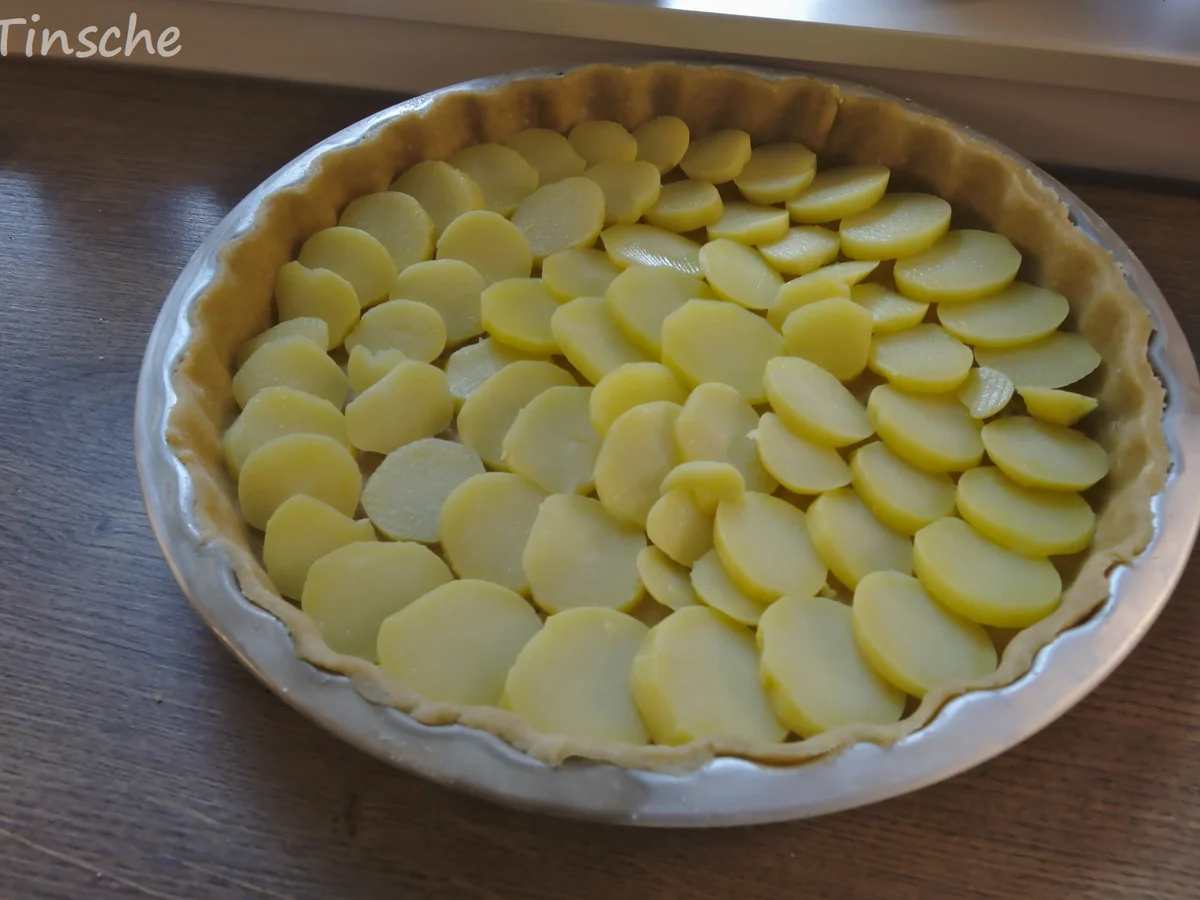 Rezept: Camembert-Kartoffel-Tarte Bild Nr. 5 Camembert-Kartoffel-Tarte - Rezept - Bild Nr. 5