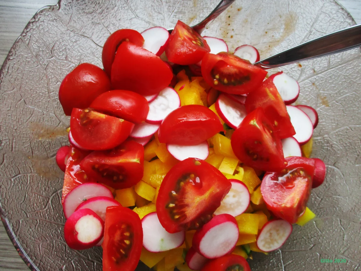 Frisch-feuriger Salat mit großen weißen Bohnen - Rezept - Bild Nr. 7
