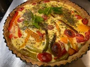 Sommerliche Quiche mit Paprika und Tomaten - Rezept - Bild Nr. 2