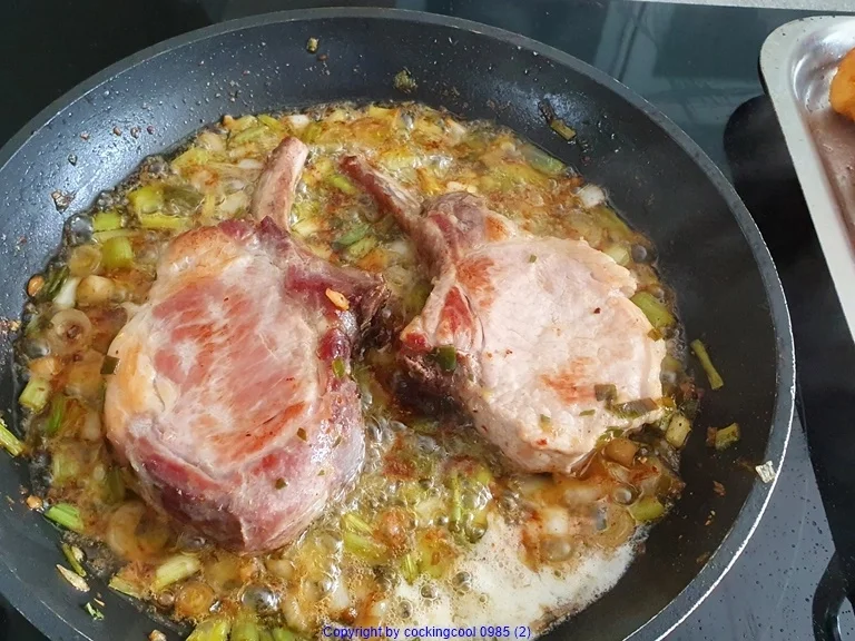 Iberico Karree (Kotelett) als schnelles Mittagessen im Sommer - Rezept - Bild Nr. 11035