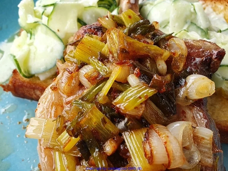 Iberico Karree (Kotelett) als schnelles Mittagessen im Sommer - Rezept - Bild Nr. 11039