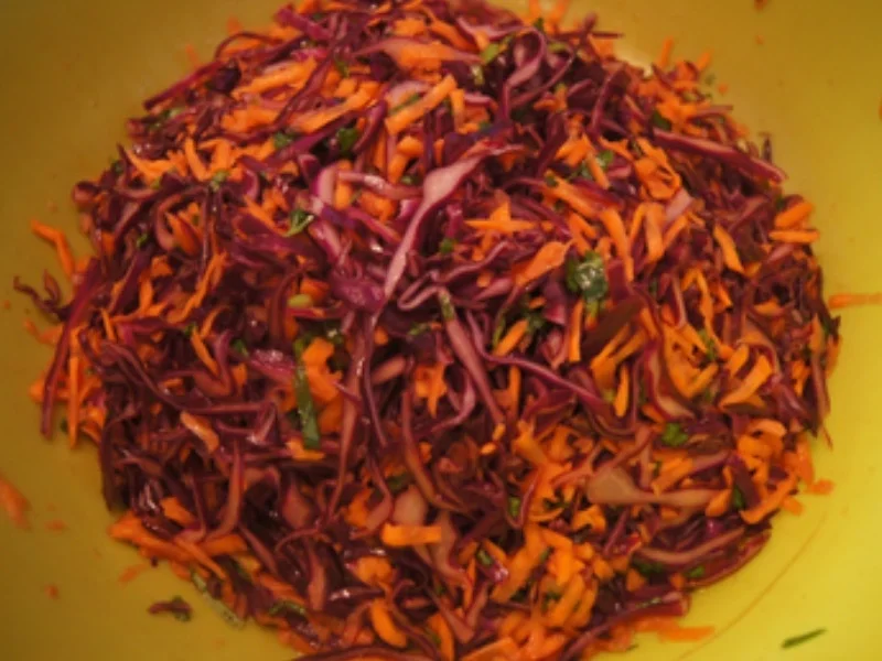 Rotkohlsalat asiatisch - Rezept - Bild Nr. 10