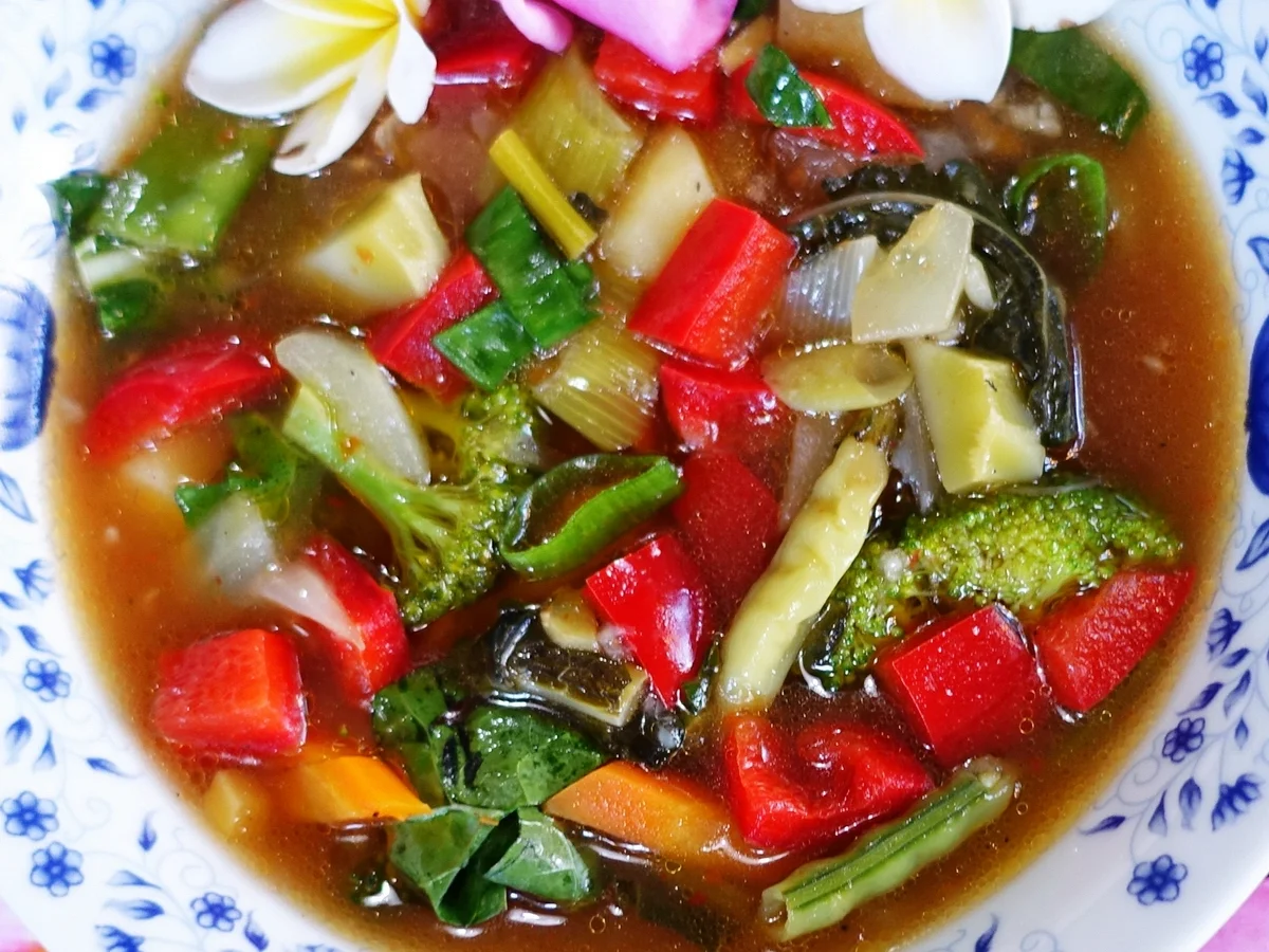 Würzige, italienische Gemüsesuppe  - Minestrone alla Francesca - Rezept - Bild Nr. 2