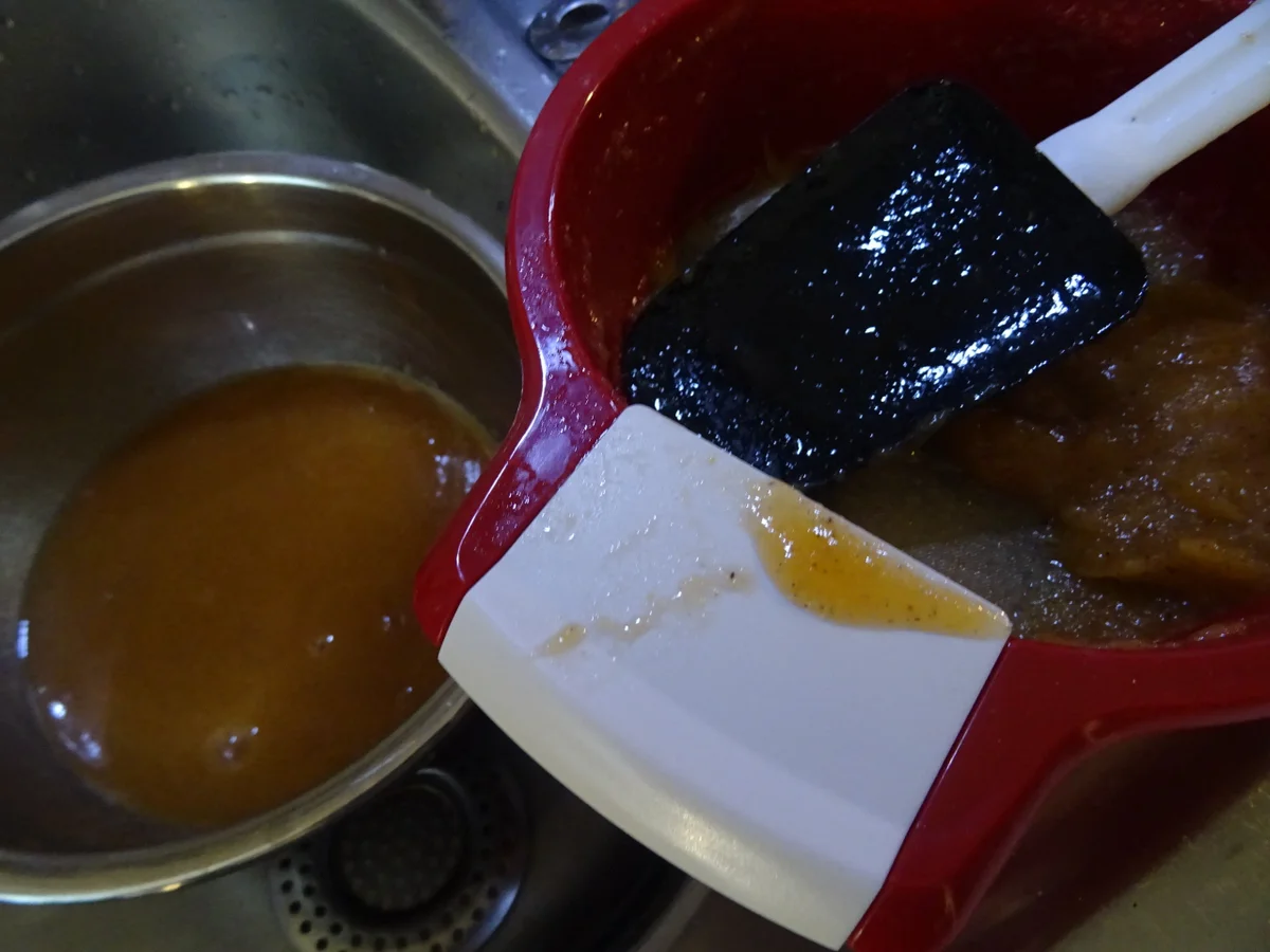 Pfirsich-Sorbet mit Heidelbeeren und Schoko-Minz-Waffeln - Rezept - Bild Nr. 5