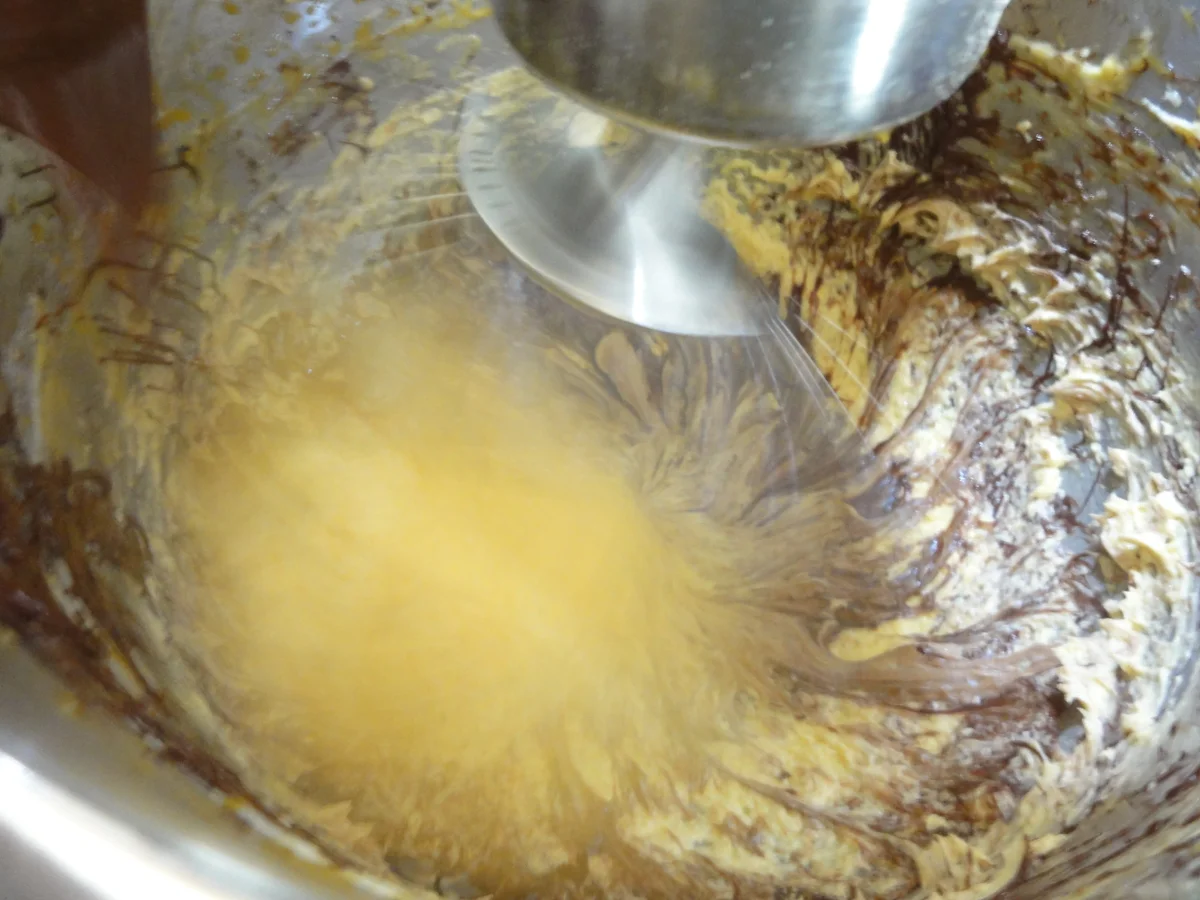 Rezept: Rührteig: SCHOKOLADEN ~ TORTE Bild Nr. 6 Rührteig: SCHOKOLADEN ~ TORTE - Rezept - Bild Nr. 6