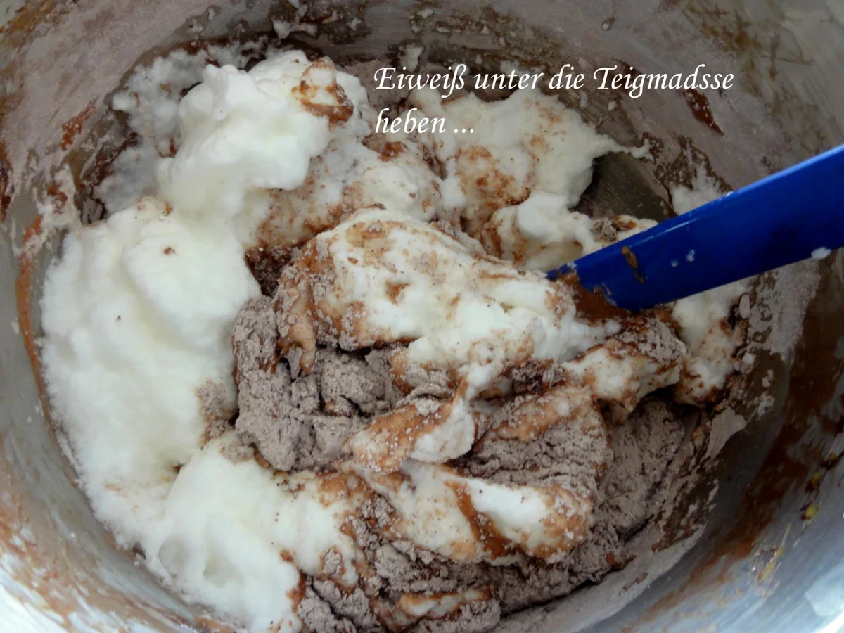 Rezept: Rührteig: SCHOKOLADEN ~ TORTE Bild Nr. 8 Rührteig: SCHOKOLADEN ~ TORTE - Rezept - Bild Nr. 8