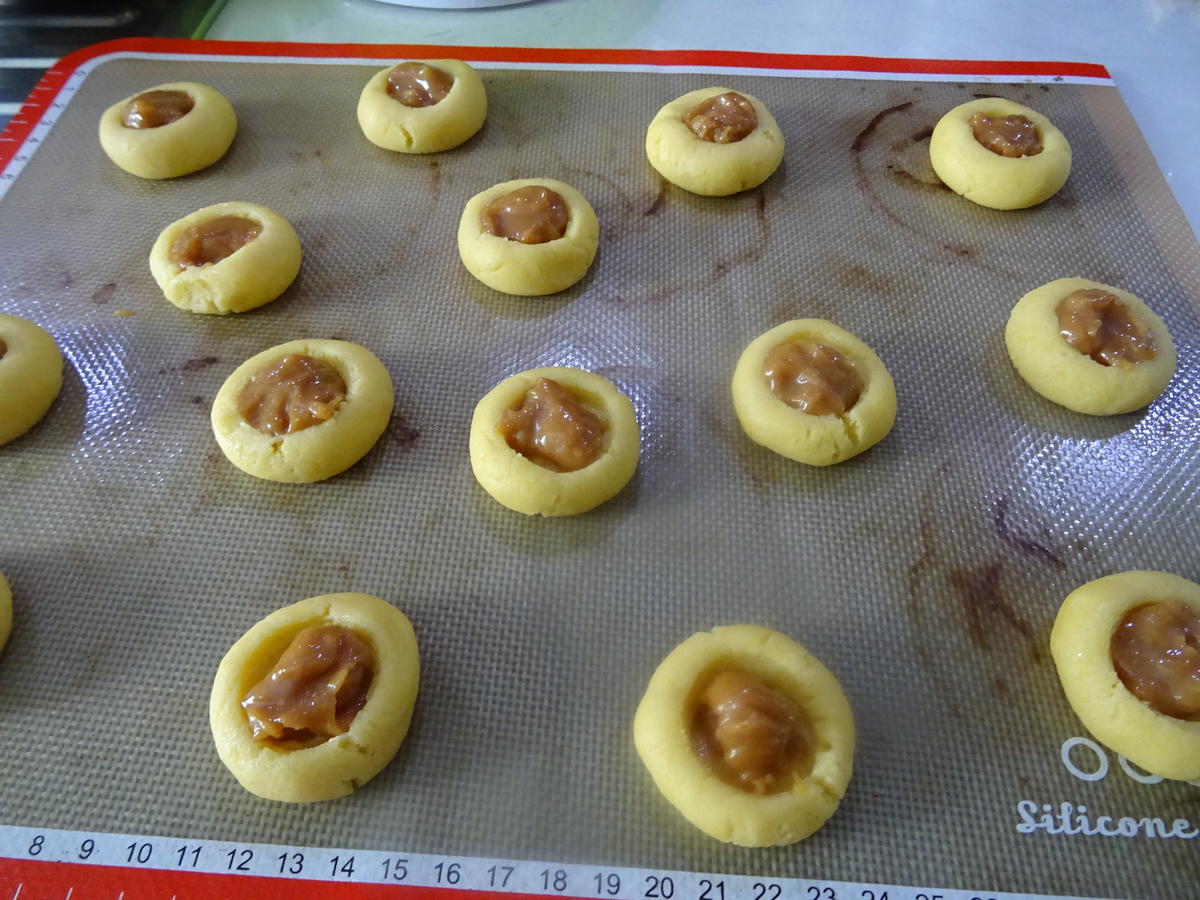 Karamell-Macadamia-Cookies - Rezept - Bild Nr. 5