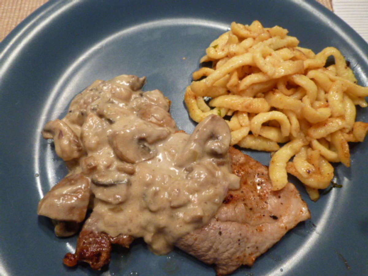 Jägerschnitzel mit Spätzle - Rezept mit Bild - kochbar.de