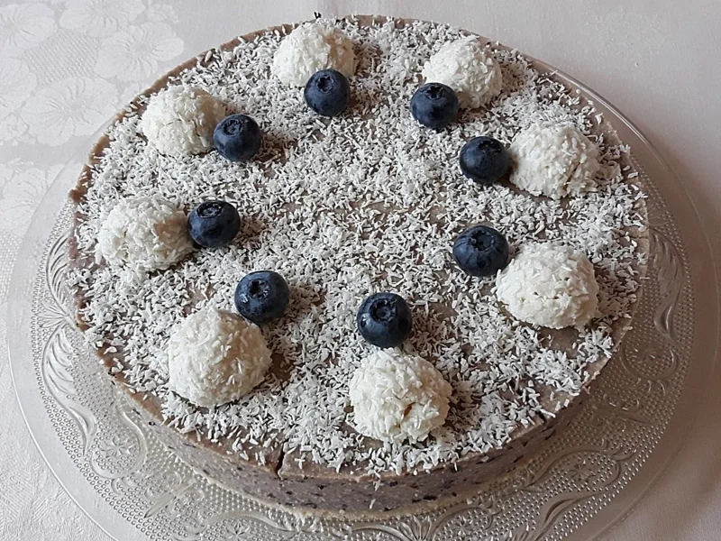 Rezept: Kleine Kokos - Heidelbeer - Torte Bild Nr. 2 Kleine Kokos - Heidelbeer - Torte - Rezept - Bild Nr. 2