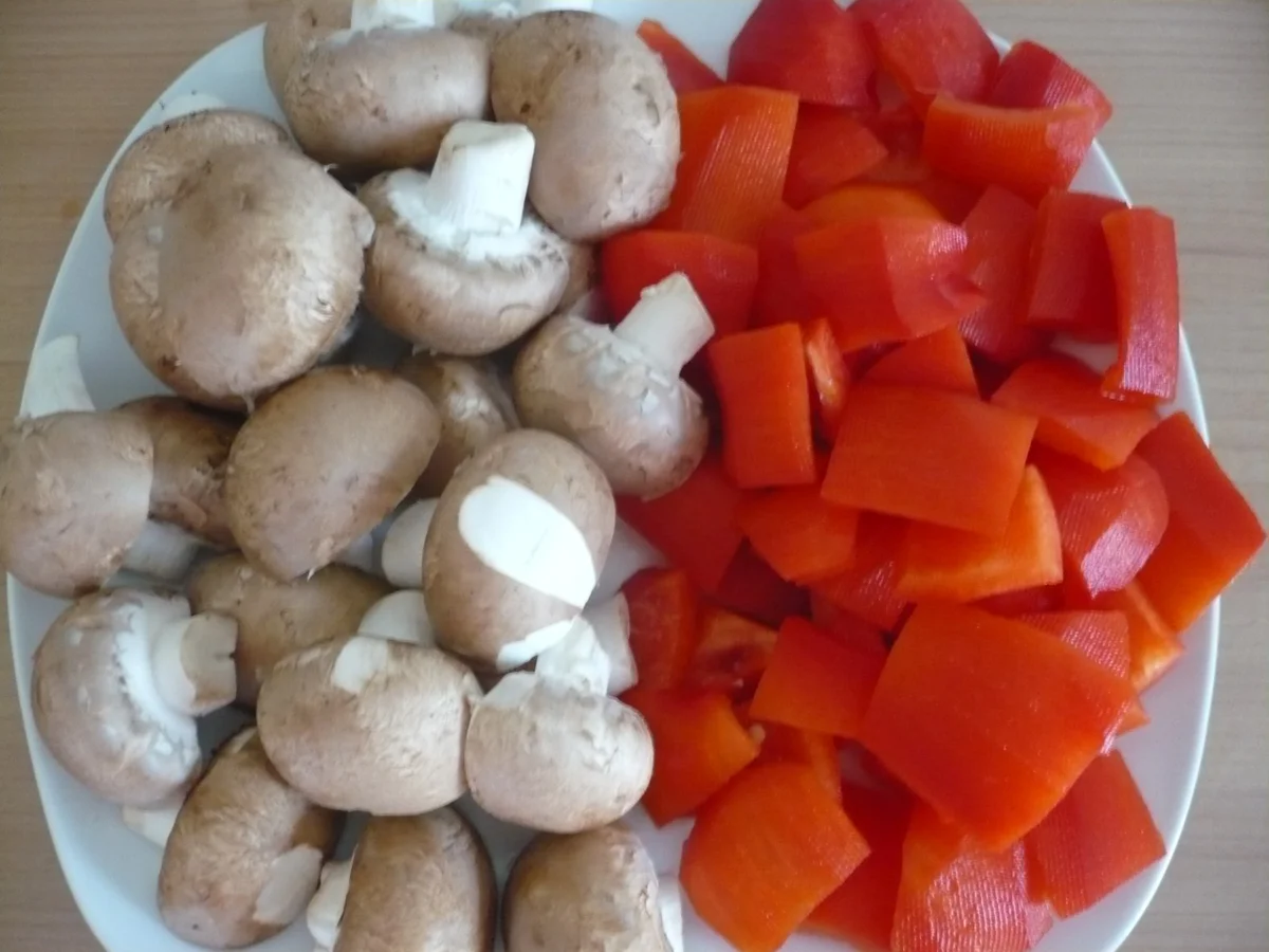 Hähnchenfilets in Paprika - Kräuterrahm - Rezept - Bild Nr. 5