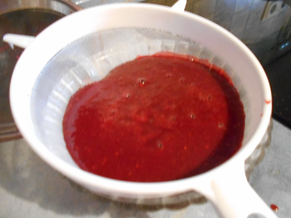 Kirsch Götterspeise - kochbar Challenge 8.0 (August2020) - Rezept - Bild Nr. 11085